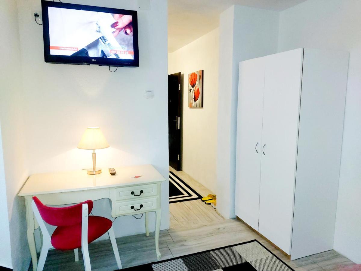 Apartman Andrea 4 バニャ・ルカ エクステリア 写真